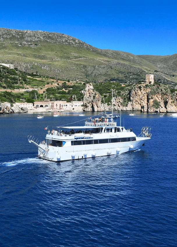 scopello gita in barca zingaro e favignana